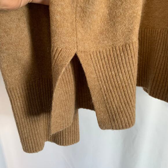 J.Crew Alpaca Wool Camel Neutral Tan Turtle Neck Oversize Sweater- Size XL - Picture 3 of 6
